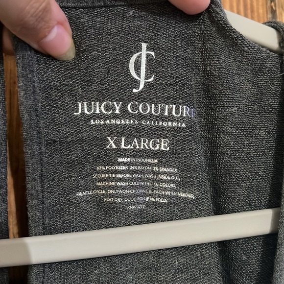 Juicy Couture Heathered gray cold shoulder romper with elastic drawstring waist - Picture 3 of 9
